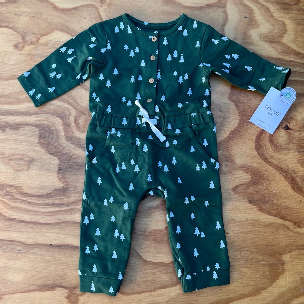 NWT Focus Kids Green Forest Tree Organic Cotton One Piece, 6 AND 9 months